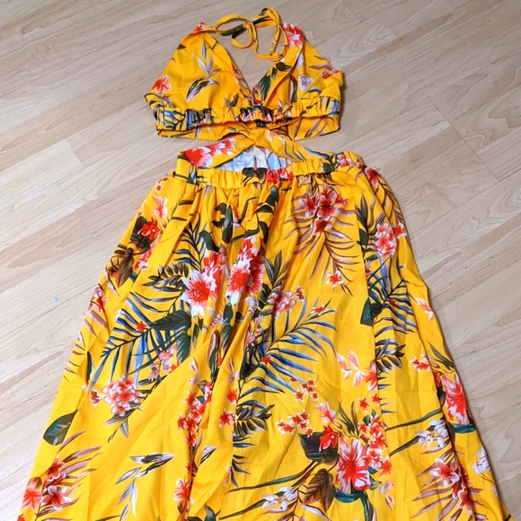 SHEIN Joyfunear Plunging Neck Floral Maxi Dress - Picture 7 of 7